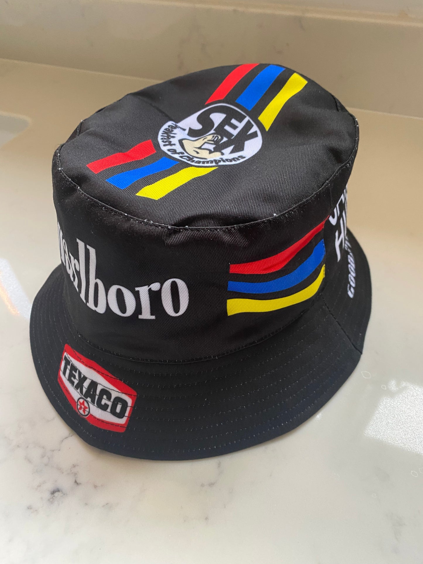 James Hunt Retro F1 Helmet Bucket Hat