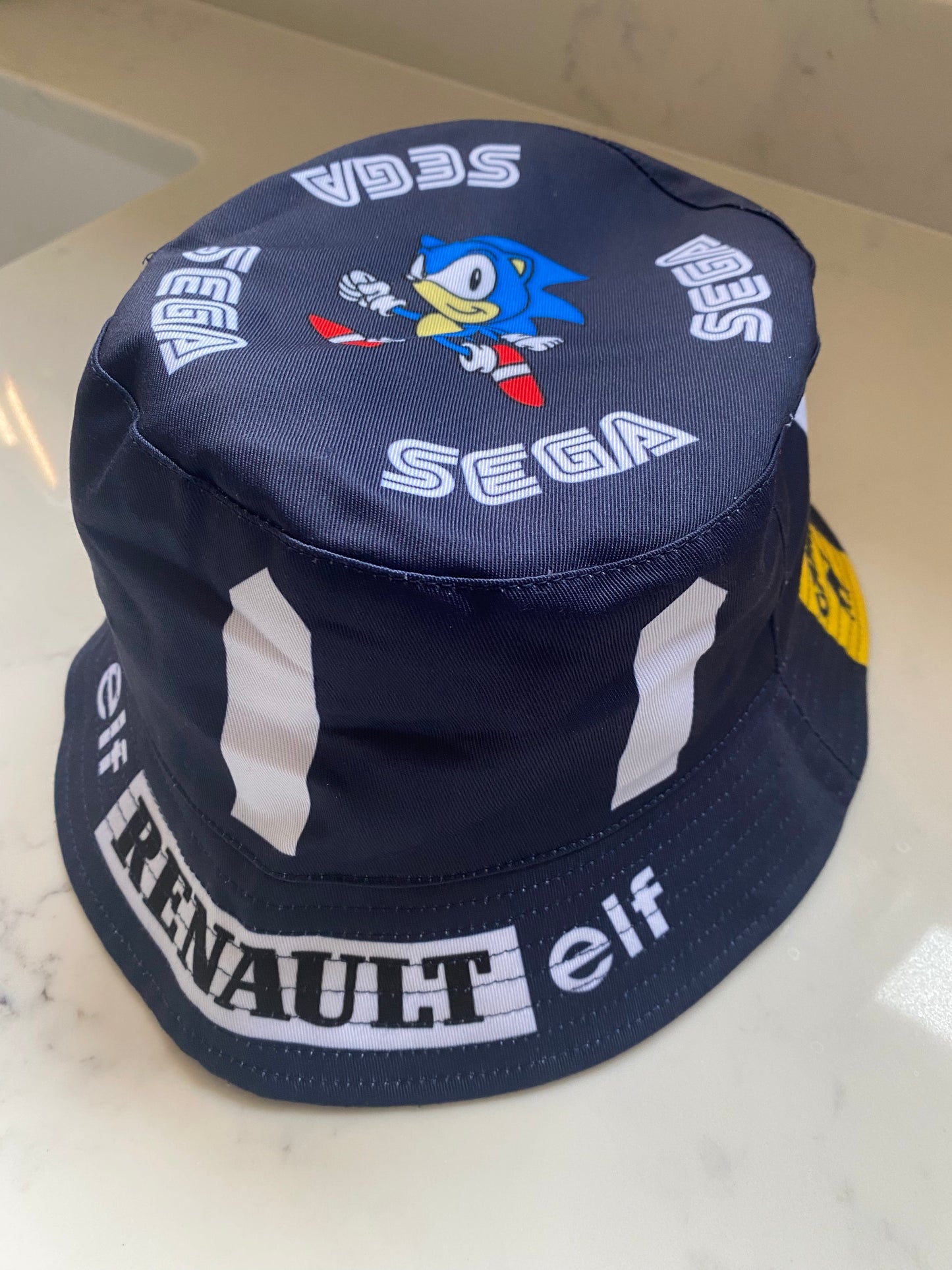 Damon Hill Retro F1 Helmet Bucket Hat